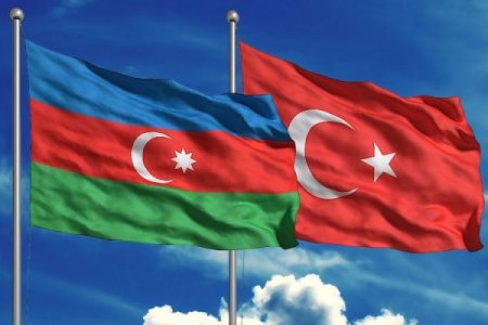 Azərbaycan Türkiyə vətəndaşları üçün viza rejimini ləğv edir