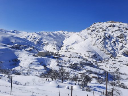 Lerik. Orand kəndi. Qardan sonra bağlanan yol