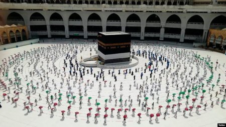 Kəbəni hələ belə görməmişdiniz - FOTO