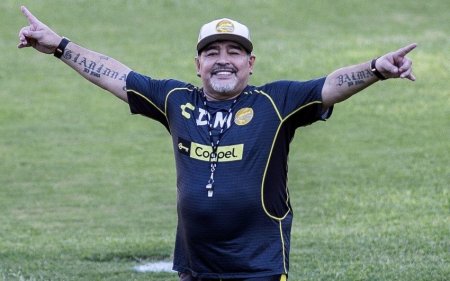 Dəyərli, cəsarətli, fərqli, əfsanəvi... Maradona
