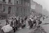 Moskva. Oktyabr, 1941-ci il. Böyük panika – Almanlara gözəl görünmək istəyən qadınlar da olub