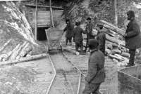 Uran çıxarılan ölüm vadisi – Butuqıçaq düşərgəsi Hitlerin konslagerlərindən də dəhşətli olub