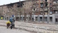 Donetsk uğrunda ölüm-dirim savaşı, təhlükə altında yaşam və məcburi təxliyə