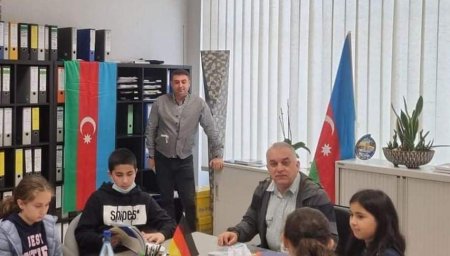 Masallı. Çaxırlı tam orta məktəbinin məzunu Almaniyanın Köln şəhərində Azərbaycan dilinin tədrisinə başladı