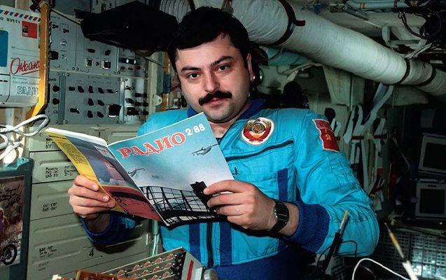 Kosmosa uçan ilk azərbaycanlı kimdir? - Video