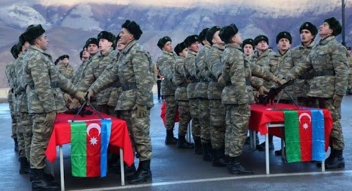 Azərbaycan ödənişli hərbi xidmət sisteminə keçəcəkmi?