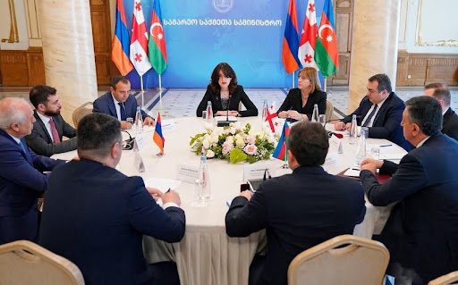 Paşinyan fürsəti fövtə vermək istəmir