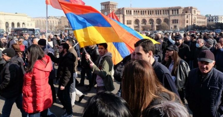 Pislər içərisində daha az pisə dəstək və: Paşinyanın alternativinə nifrət