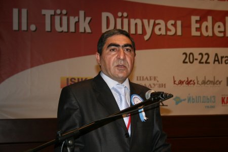 SƏN VARSAN DÜNYADA...